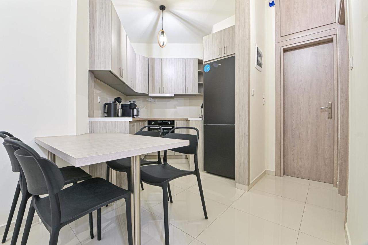 Areos Comfort Living Apartment - Alexandras Ave 72 أثينا المظهر الخارجي الصورة