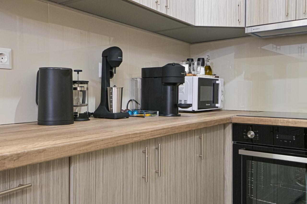 Areos Comfort Living Apartment - Alexandras Ave 72 أثينا المظهر الخارجي الصورة